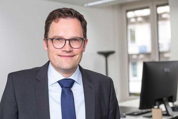 GRUBMILLER ANWALT Dr. iur. Peter Grubmiller Rechtsanwalt, Wädenswil